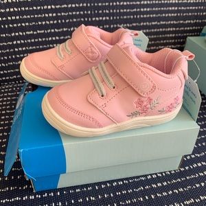 Toddler girls stride rite shoes